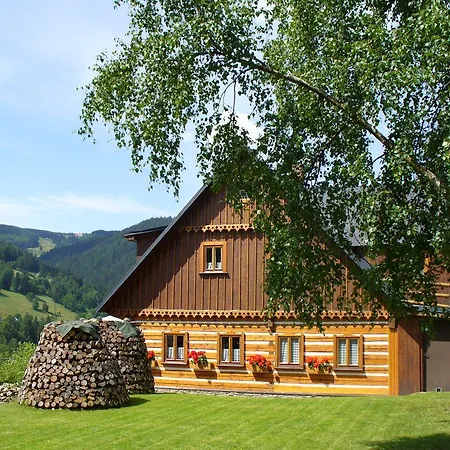 Bouda Na Ceste Guest house